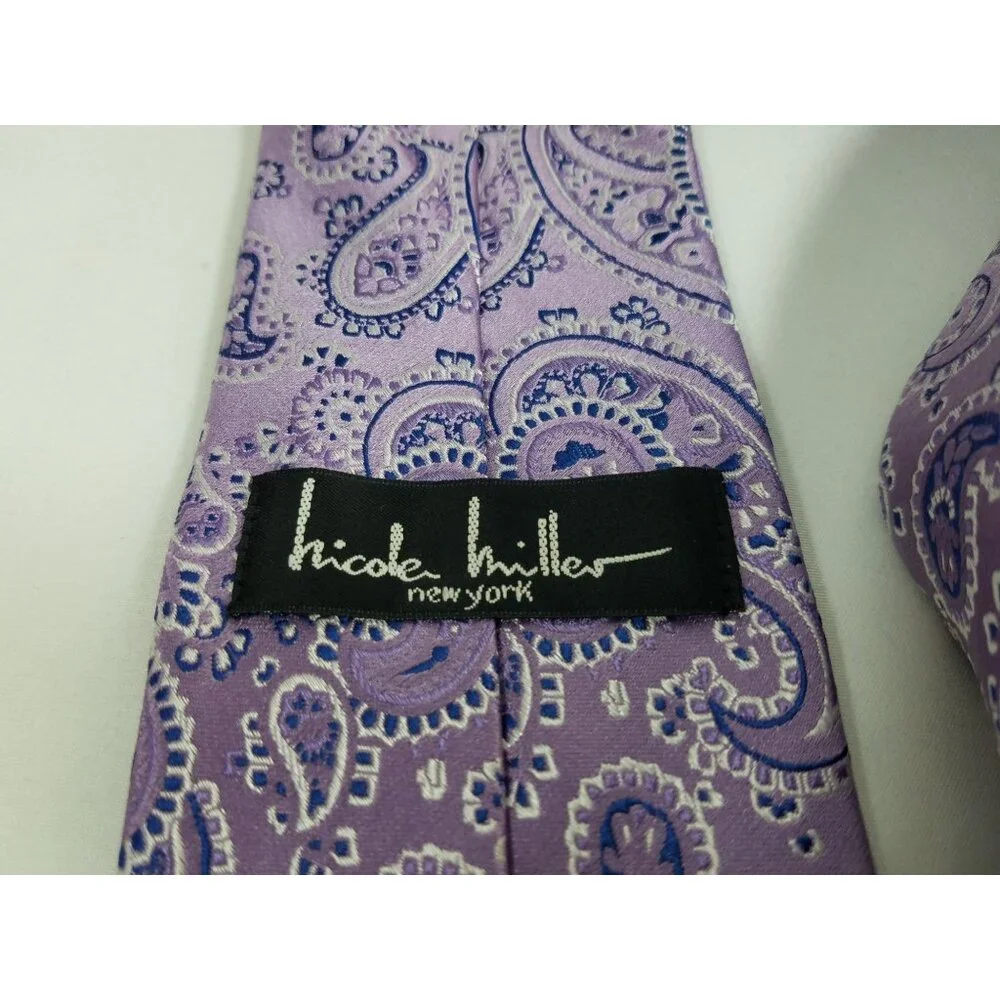 Nicole Miller Mens Necktie Pink Purple Paisley Silk Tie 58.5